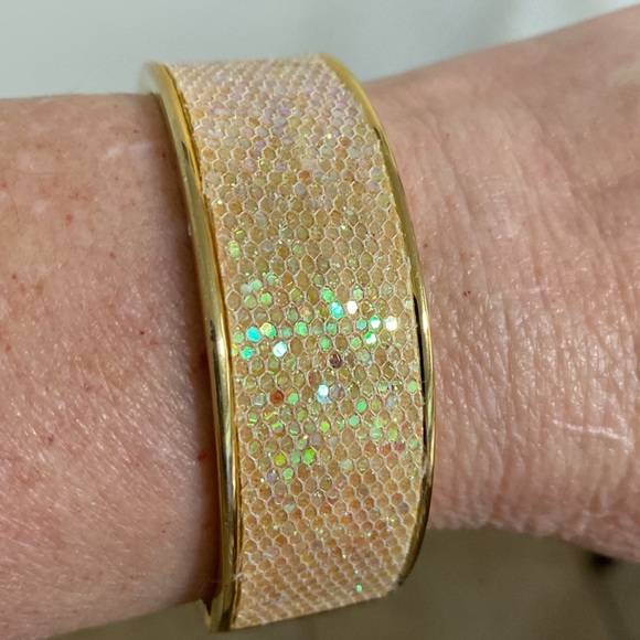 Pink Glittery Clamp Bracelet - Picture 2 of 3